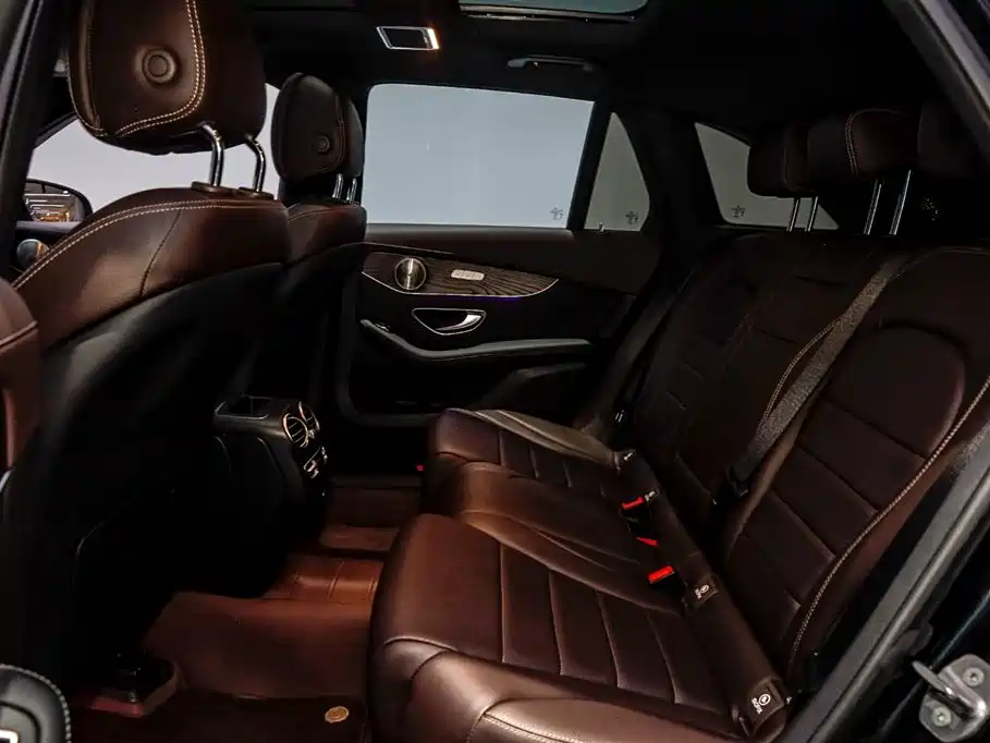 Mercedes-Benz GLC 2021 GLC 260 L 4MATIC Luxury фото 10