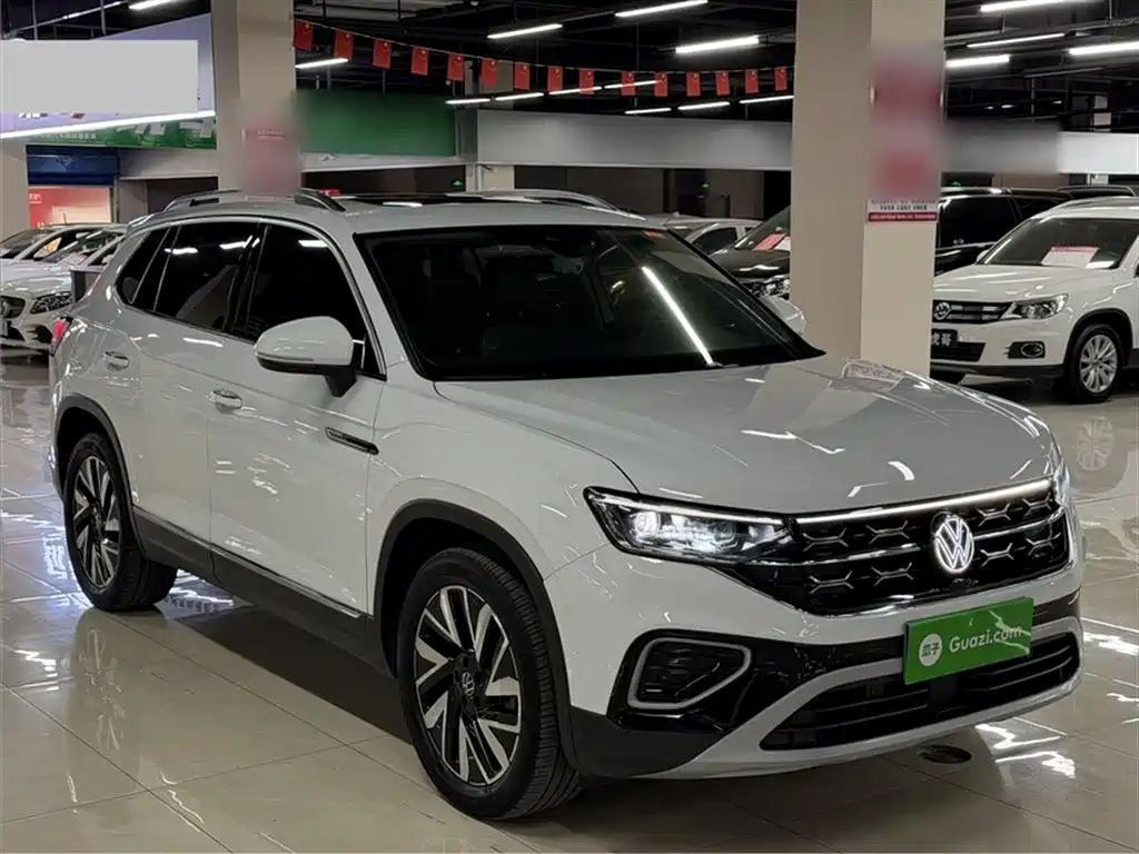 Volkswagen Tayron 2023 330TSI 2WD Luxury Plus Advanced Edition фото 9