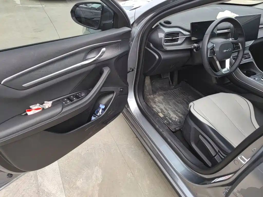 BYD Destroyer 05 2024 2024 Glory Edition DM-i 120KM Luxury