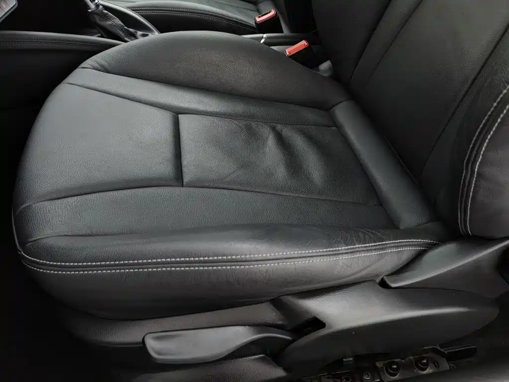 Фото 20 - Audi A1