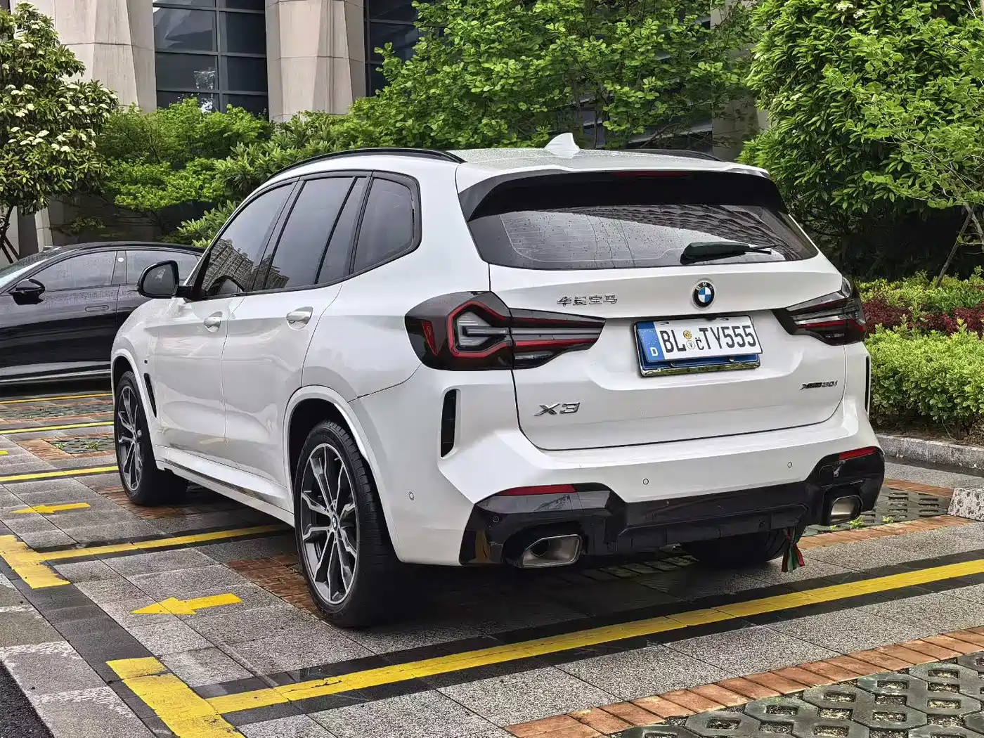 BMW X3 2022 xDrive30i Leading M Night Package фото 8