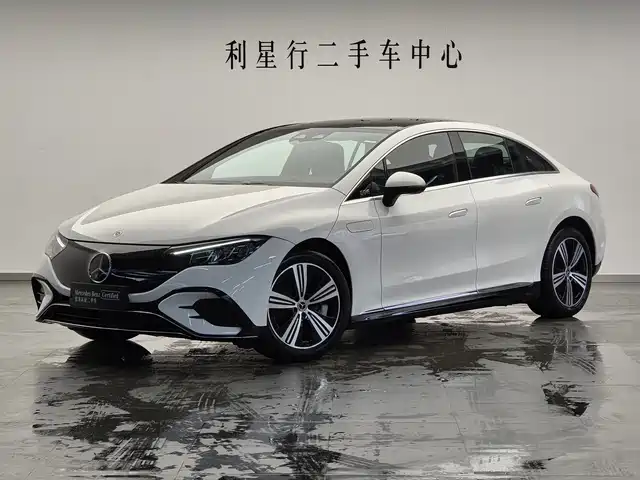 Mercedes-Benz EQE 2025 Model 500 4MATIC Luxury Edition
