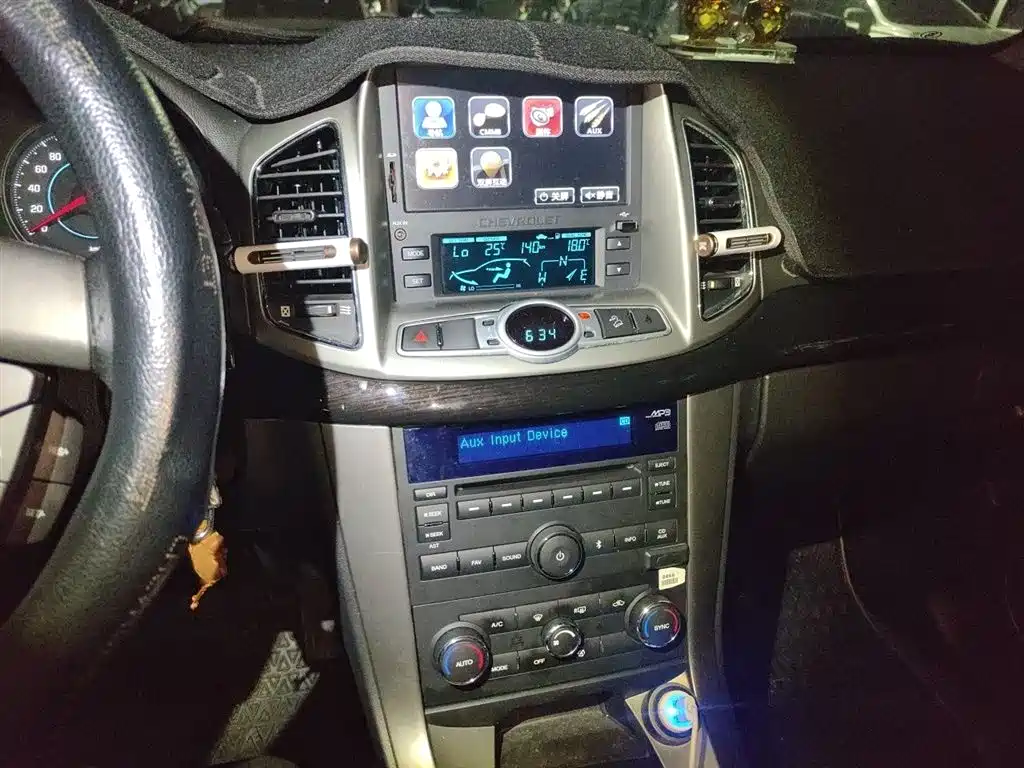Chevrolet Captiva 2014 2.4L 4WD Flagship 7-seater фото 6