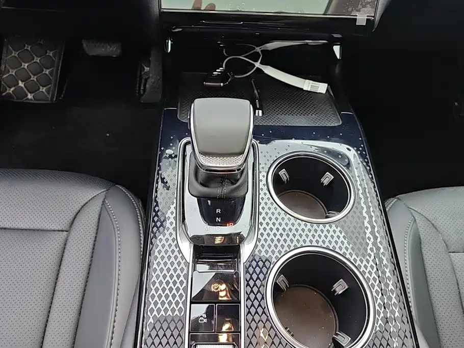 Hongqi HS3 2024 2024 1.5T Virtue Edition