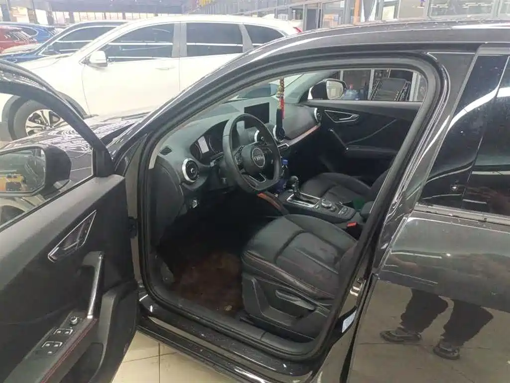 Audi Q2L 2024 35TFSI Progressive Sport фото 4