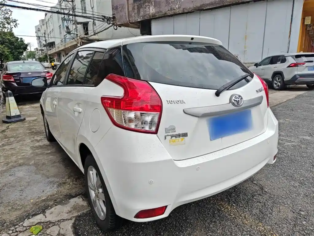 Toyota YARiS L Zhi Xuan 2014 1.5G Automatic Dynamic Edition фото 5