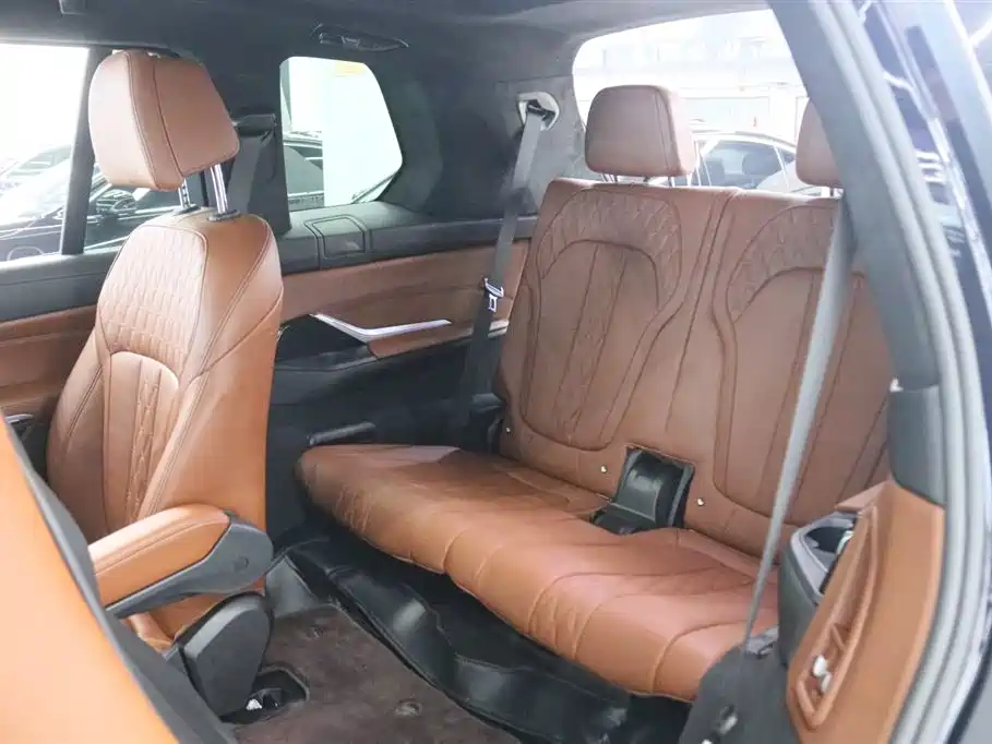 BMW X7 2022 xDrive40i Exclusive M Sport Package фото 21