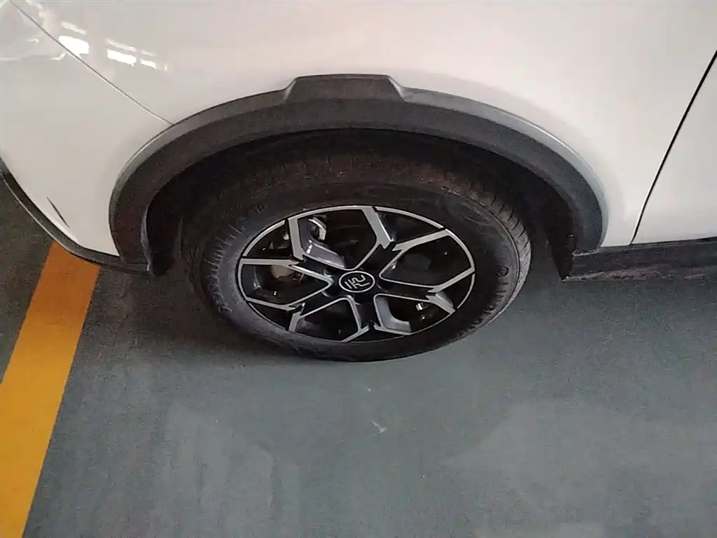 BYD Yuan Pro 2023 401KM Premium фото 25