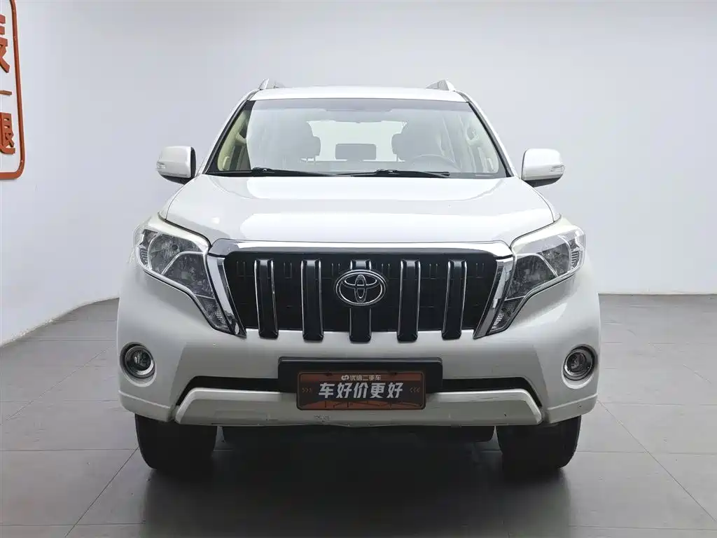 Toyota Prado 2016 3.5L Auto TX фото 3