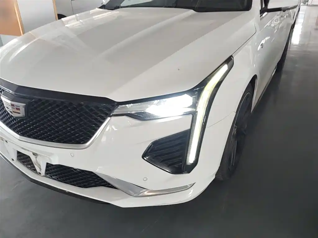 Cadillac CT4 2022 28T Premium фото 24