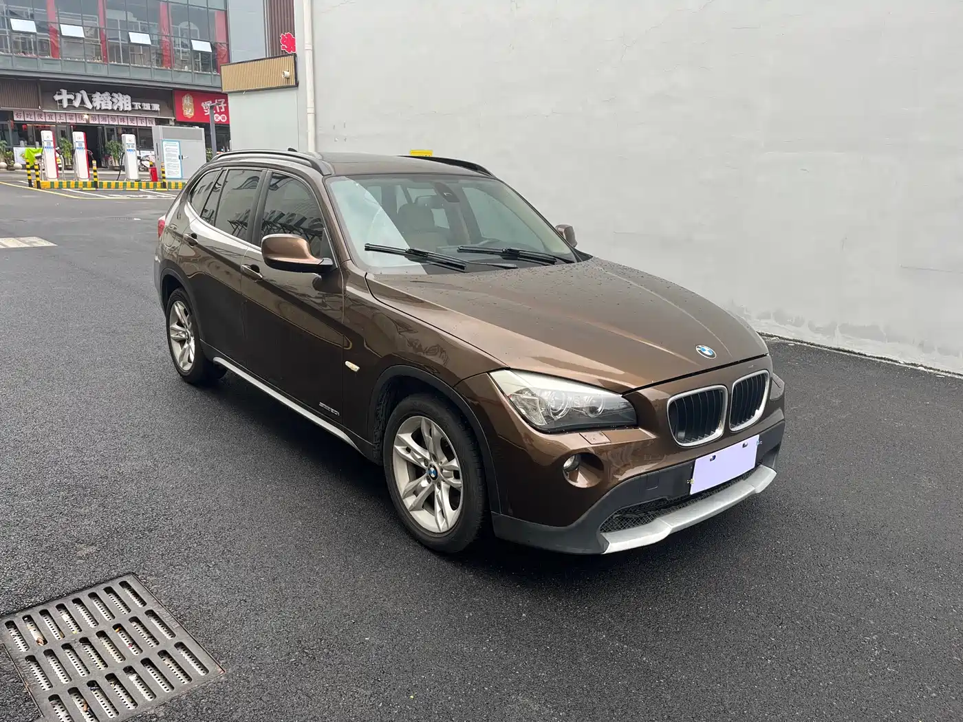 BMW X1 2012 sDrive20i Leading Model фото 3