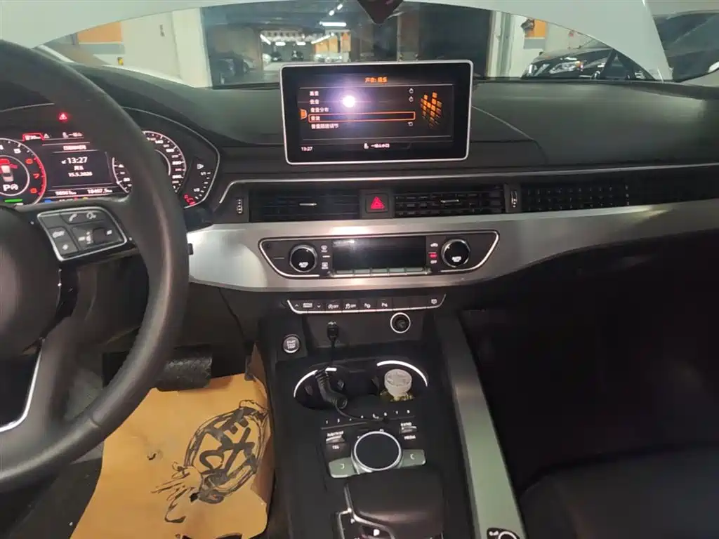 Audi A4L 2019 40 TFSI Fashion (China VI) фото 13