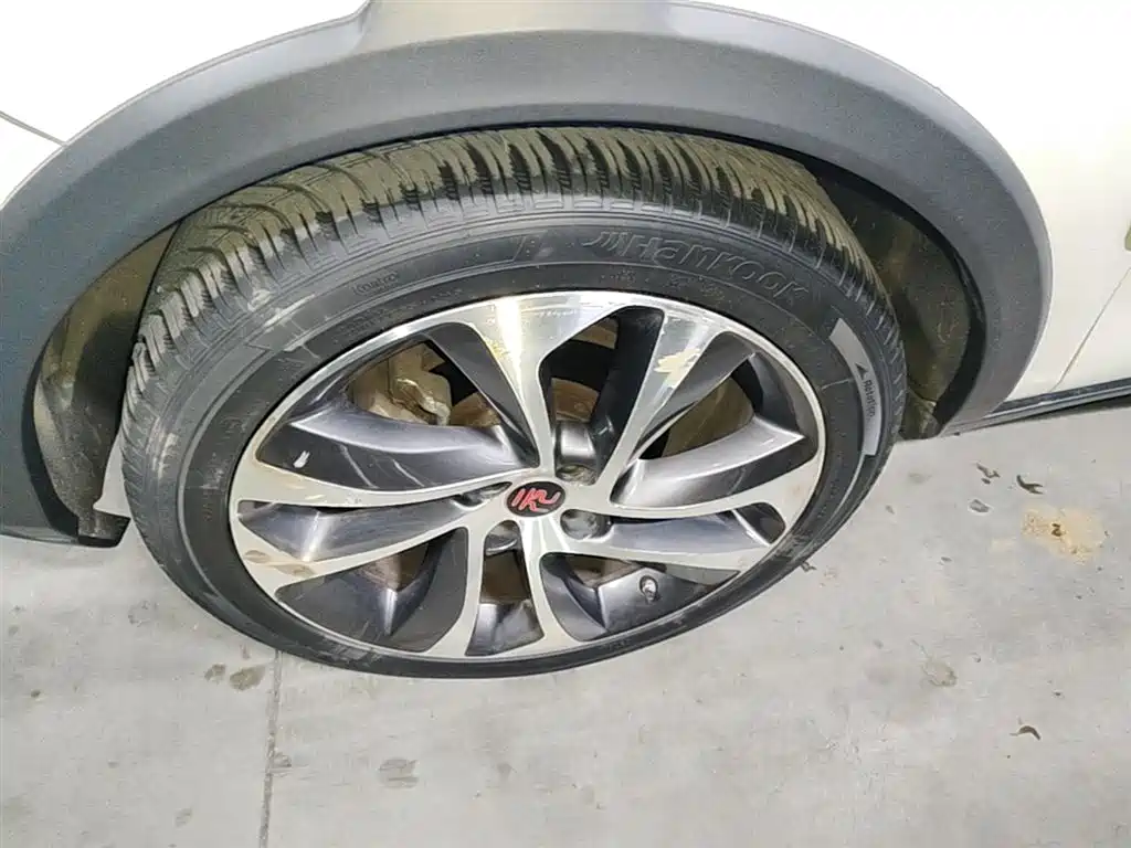 BYD Yuan 2016 1.5TID Automatic Honor фото 23