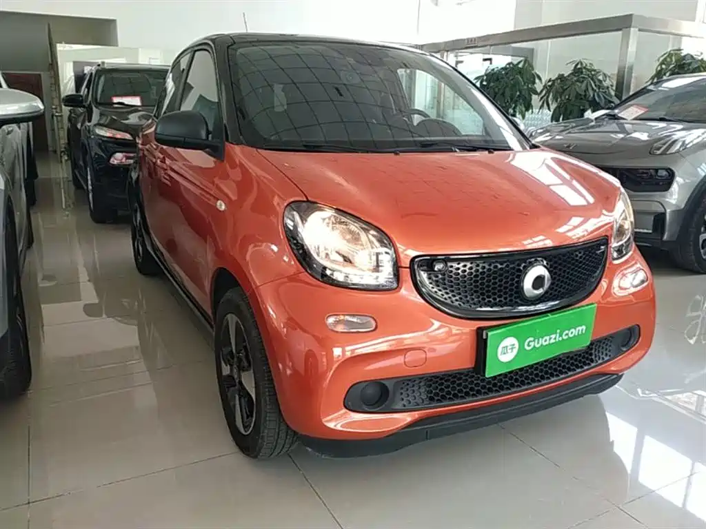 smart forfour 2018 2018 1.0L 52kW Passion Edition