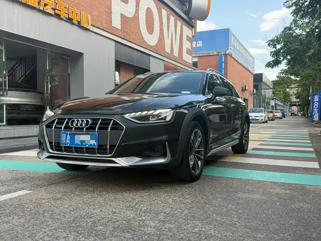 Audi A4 (Import) 2022