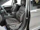 Фото 7 - Volkswagen Touareg