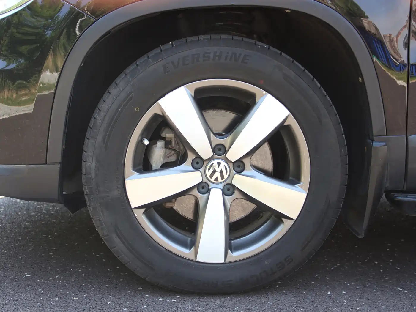 Volkswagen Tiguan 2012 1.8TSI Automatic 4WD Elite Edition фото 11