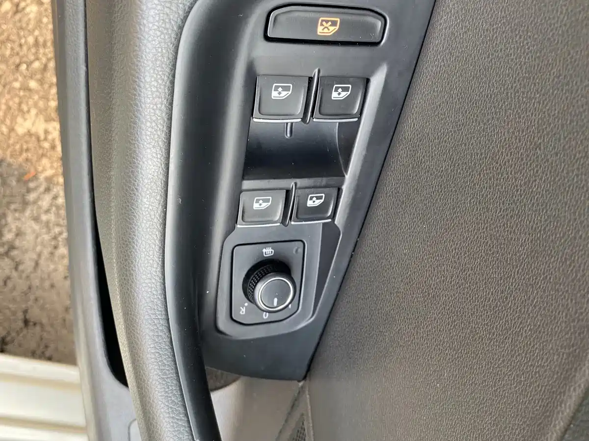 Volkswagen Magotan 2018 280TSI DSG Leading фото 34
