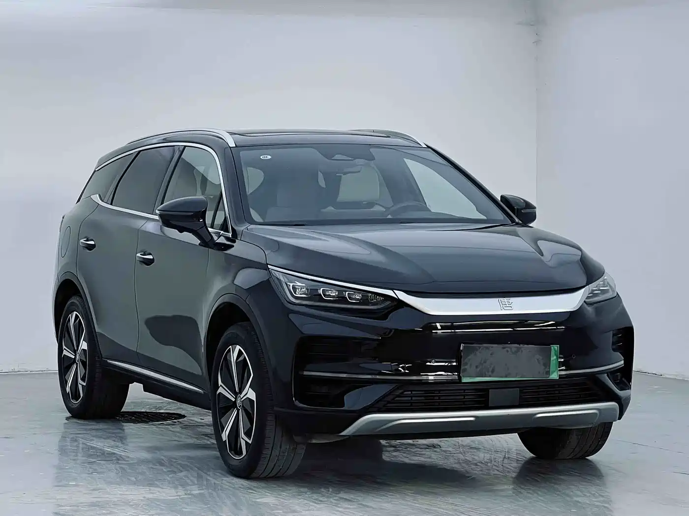 BYD Tang New Energy 2022 EV 600KM Premium Edition фото 3