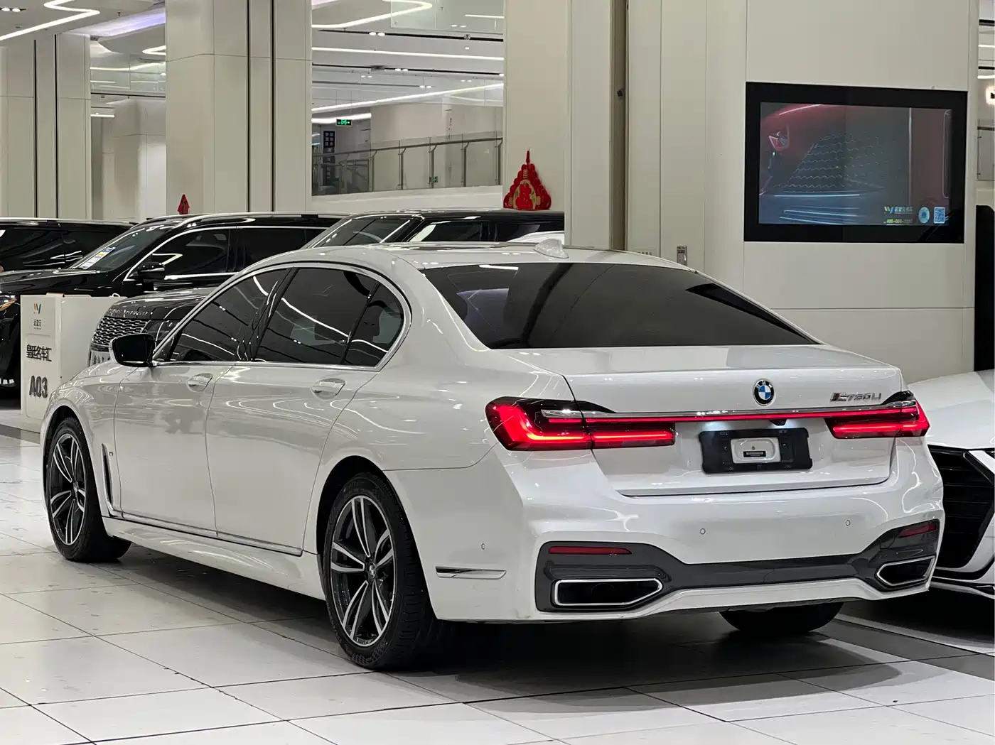 BMW 7 Series 2019 Facelift 730Li M Sport Package фото 14