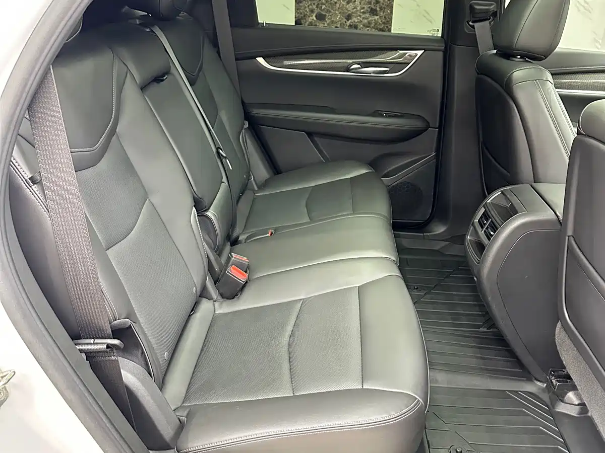 Cadillac XT5 2024 2024 2.0T AWD Luxury (Hummingbird Edition)