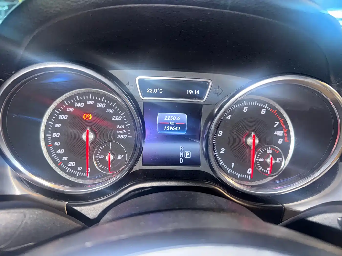 Mercedes-Benz GLE Coupe 2017 GLE 320 4MATIC Coupe SUV фото 2