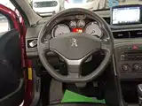 صورة 11 - Peugeot 308