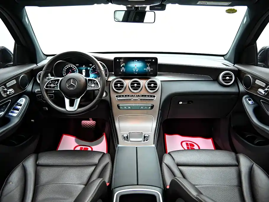 Mercedes-Benz GLC 2022 Model GLC 260 L 4MATIC Luxury Edition фото 14