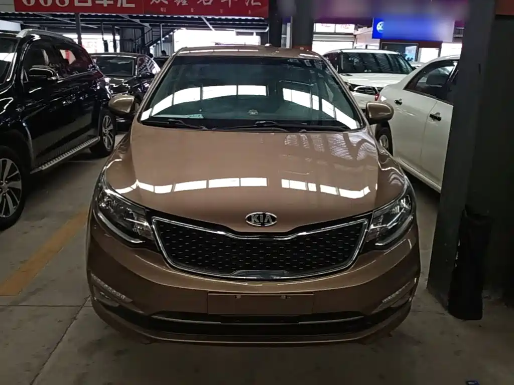 Kia K2 2017 2015 Sedan 1.4L AT GLS