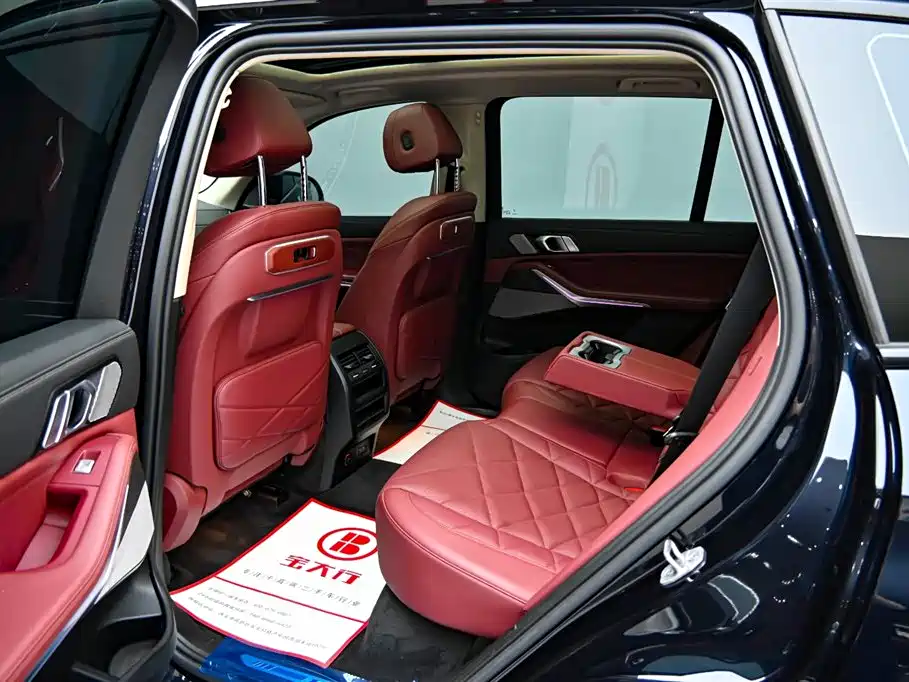 BMW X5 2023 xDrive 30Li Premium M Sport Black Night Package фото 13