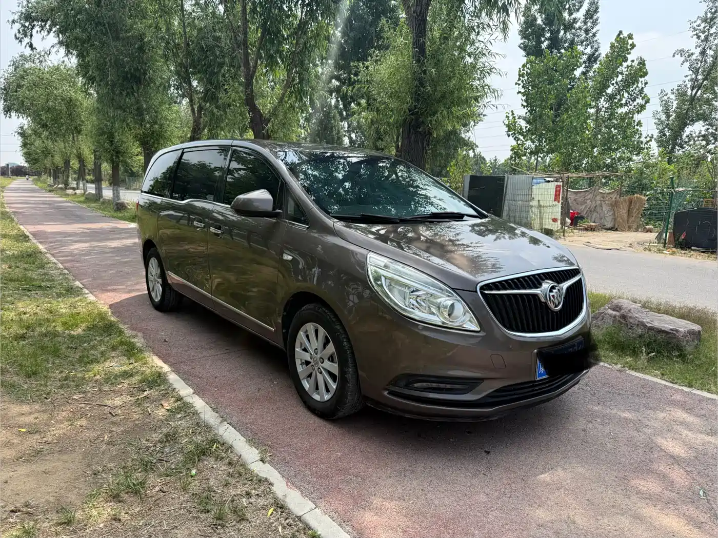 Buick GL8 2017 25S Luxury China V фото 3