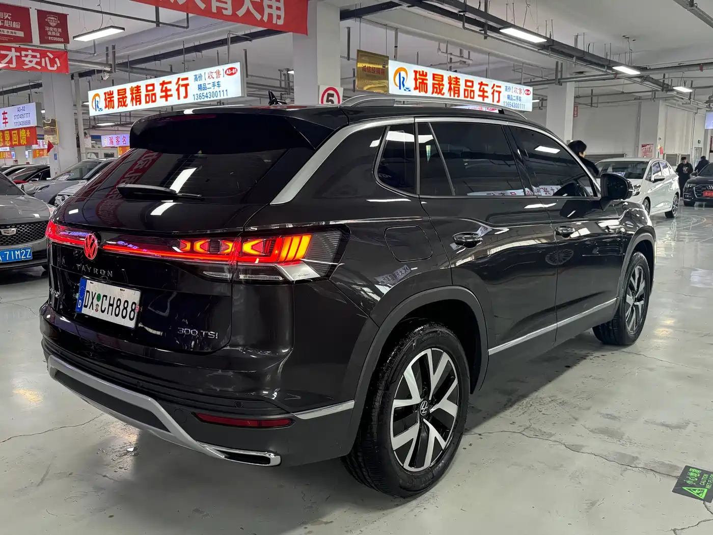 Volkswagen Tayron 2024 300TSI 2WD Luxury Plus Advanced фото 7