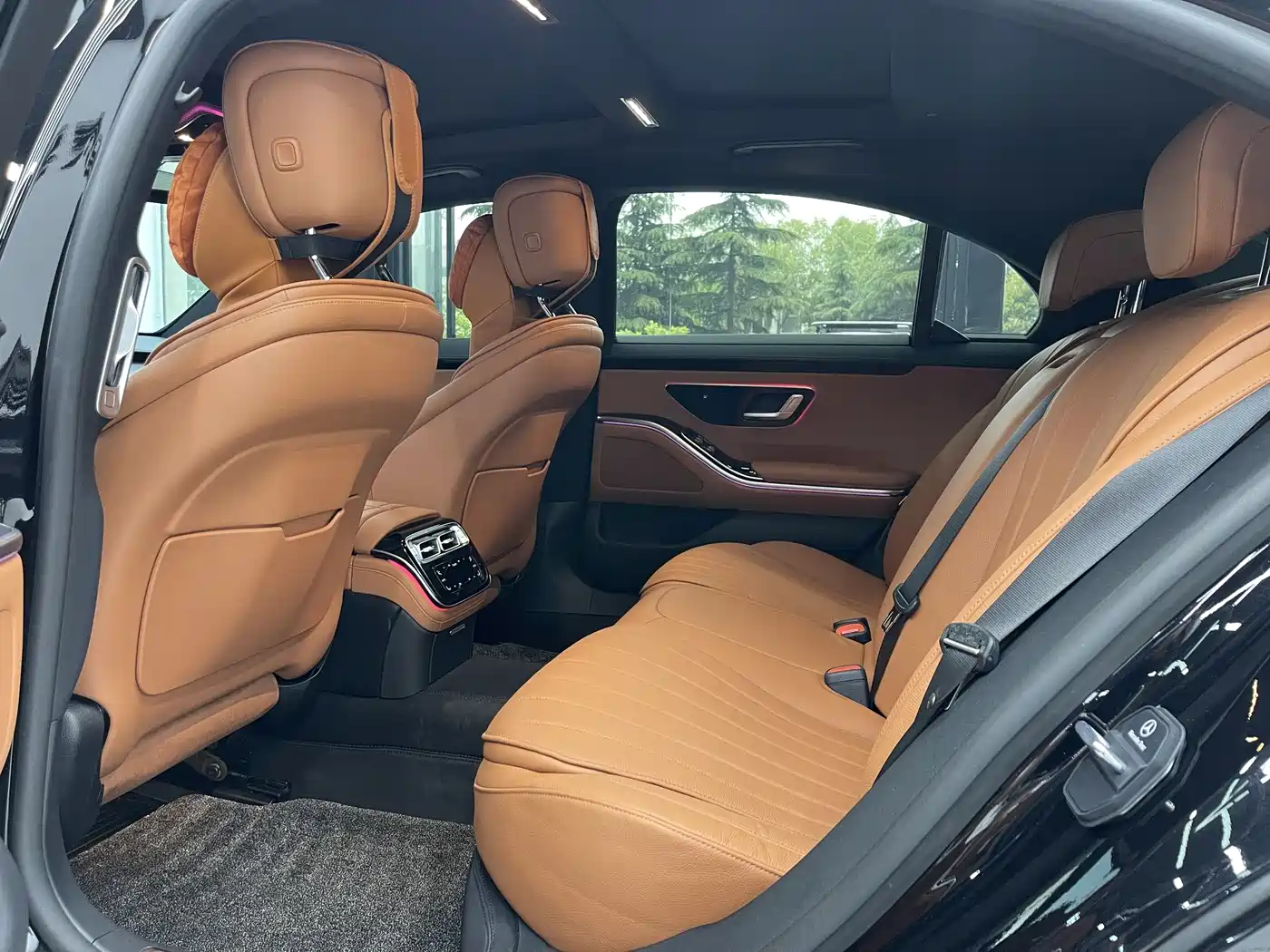 Mercedes-Benz S-Class 2024 S 400 L Business Edition фото 19
