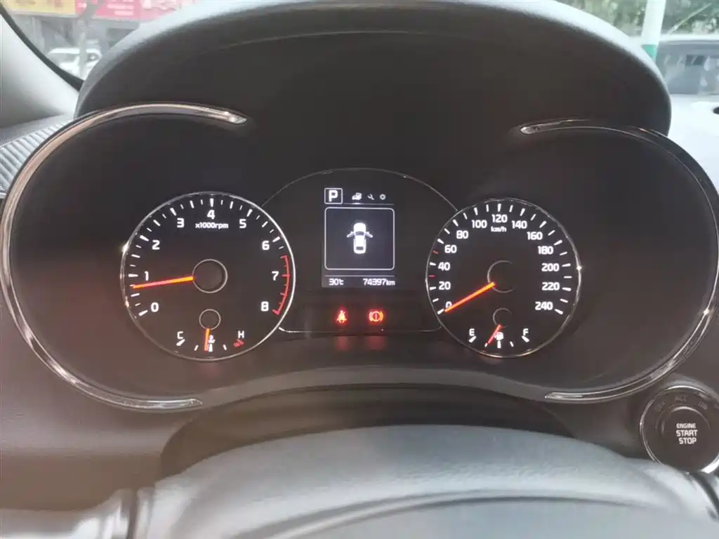 Kia K3 2017 1.6L Automatic 15th Anniversary Special GLS фото 12