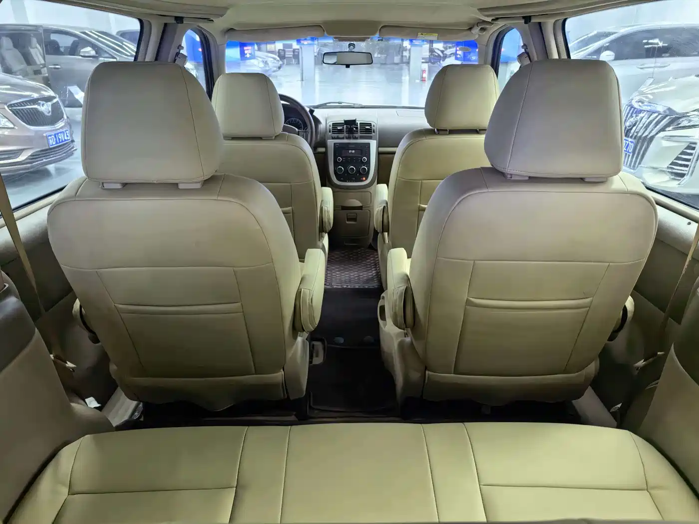 Buick GL8 2014 2.4L Classic Edition фото 13