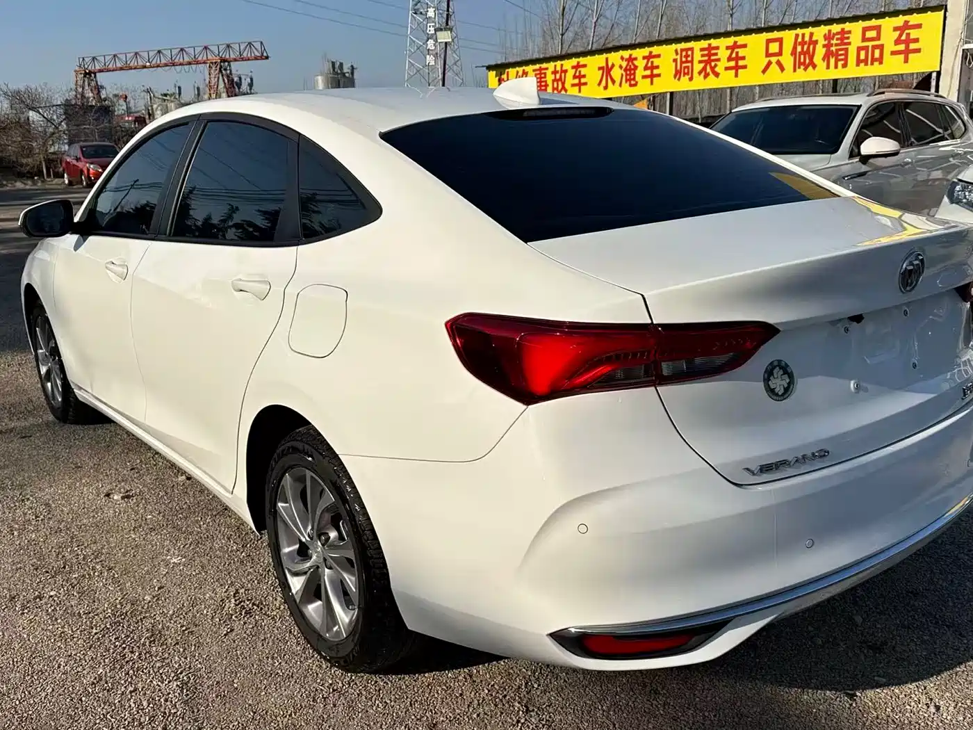 Buick Verano 2023 Pro Joy Edition фото 3