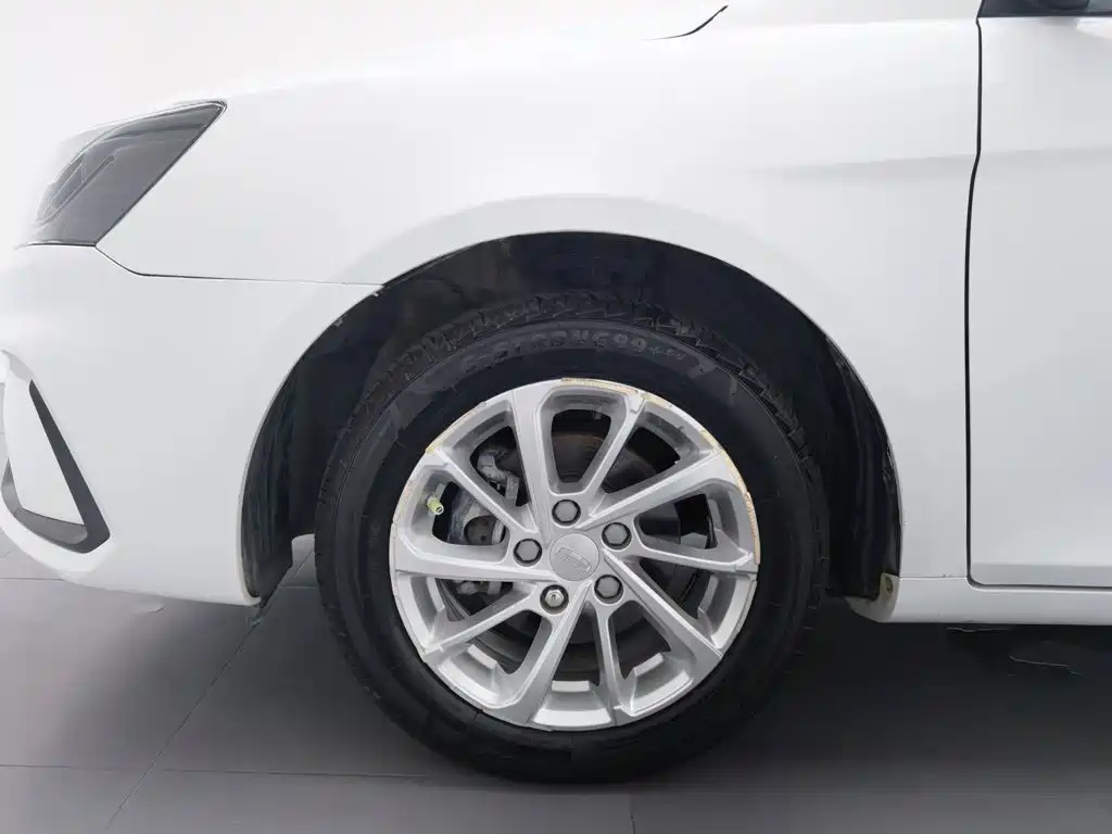 Geely Emgrand, миниатюра 17