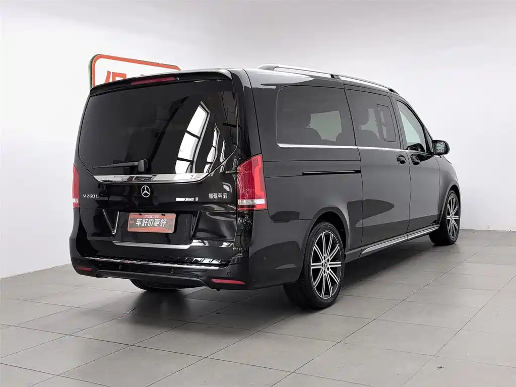 Mercedes-Benz V-Class 2021 V 260 L Long Wheelbase Luxury Edition фото 2