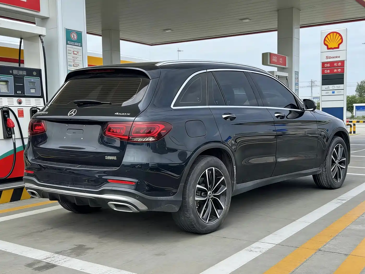Mercedes-Benz GLC 2022 Facelift GLC 260 L 4MATIC Dynamic фото 9
