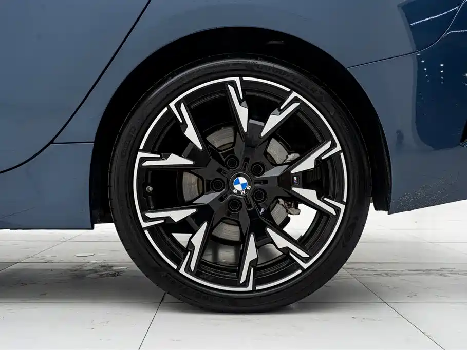 BMW 2 Series 2025 225L M Sport Moonlight Package фото 22