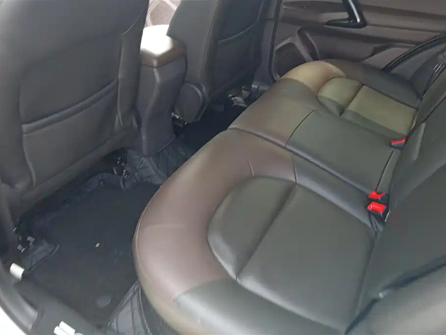 GAC Trumpchi Trumpchi GS4 2015 200T Manual Luxury Edition фото 11