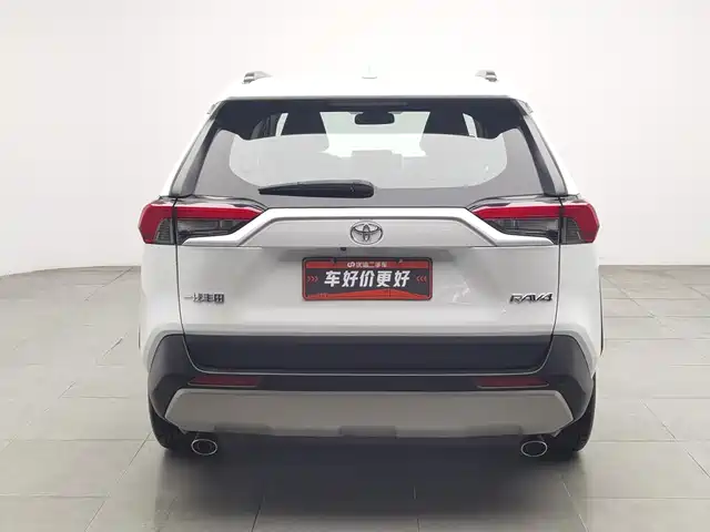 Toyota RAV4 Rongfang 2023 2.0L CVT FWD Style Plus Edition — фото 4