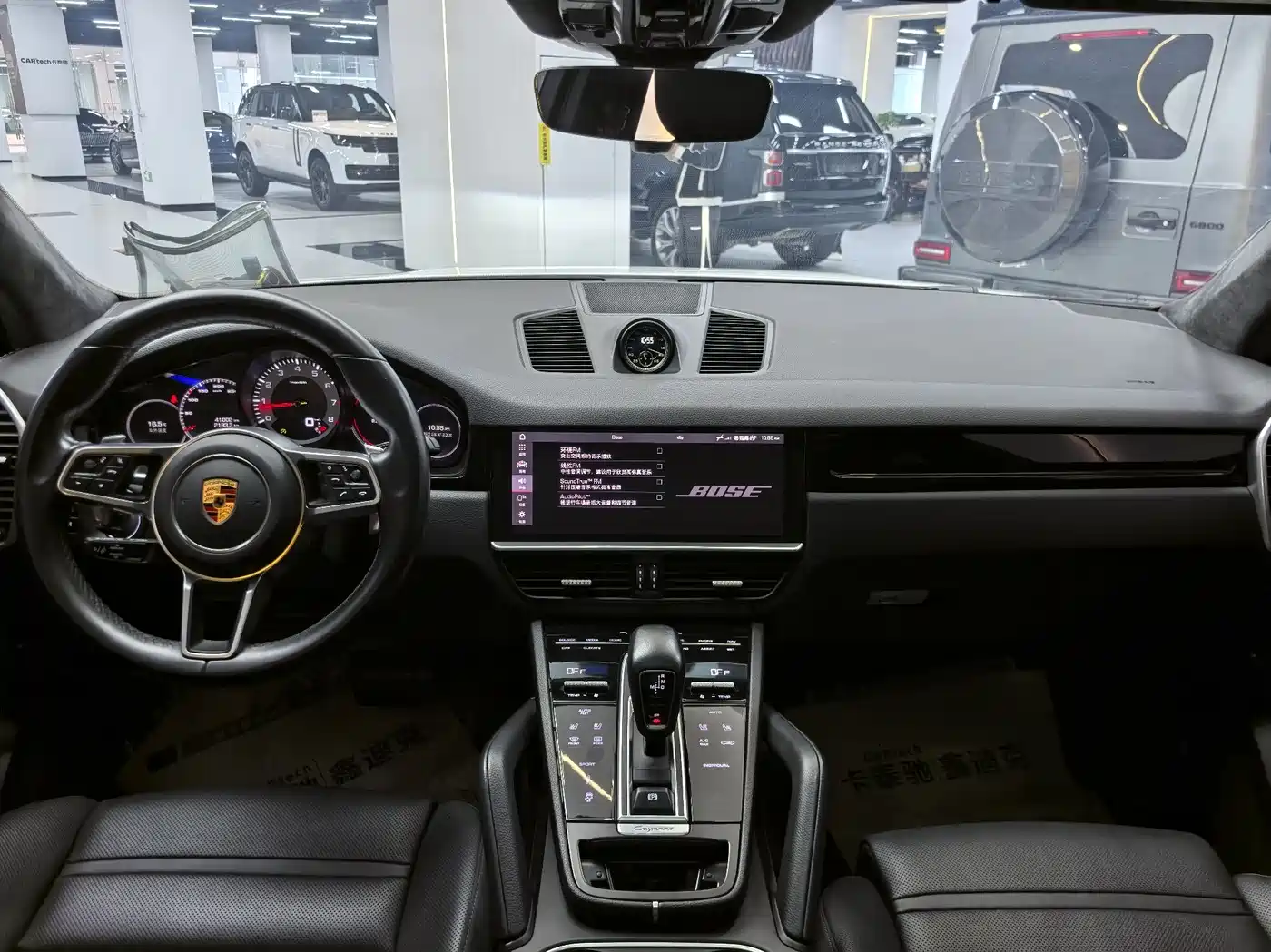 PORSCHE CAYENNE