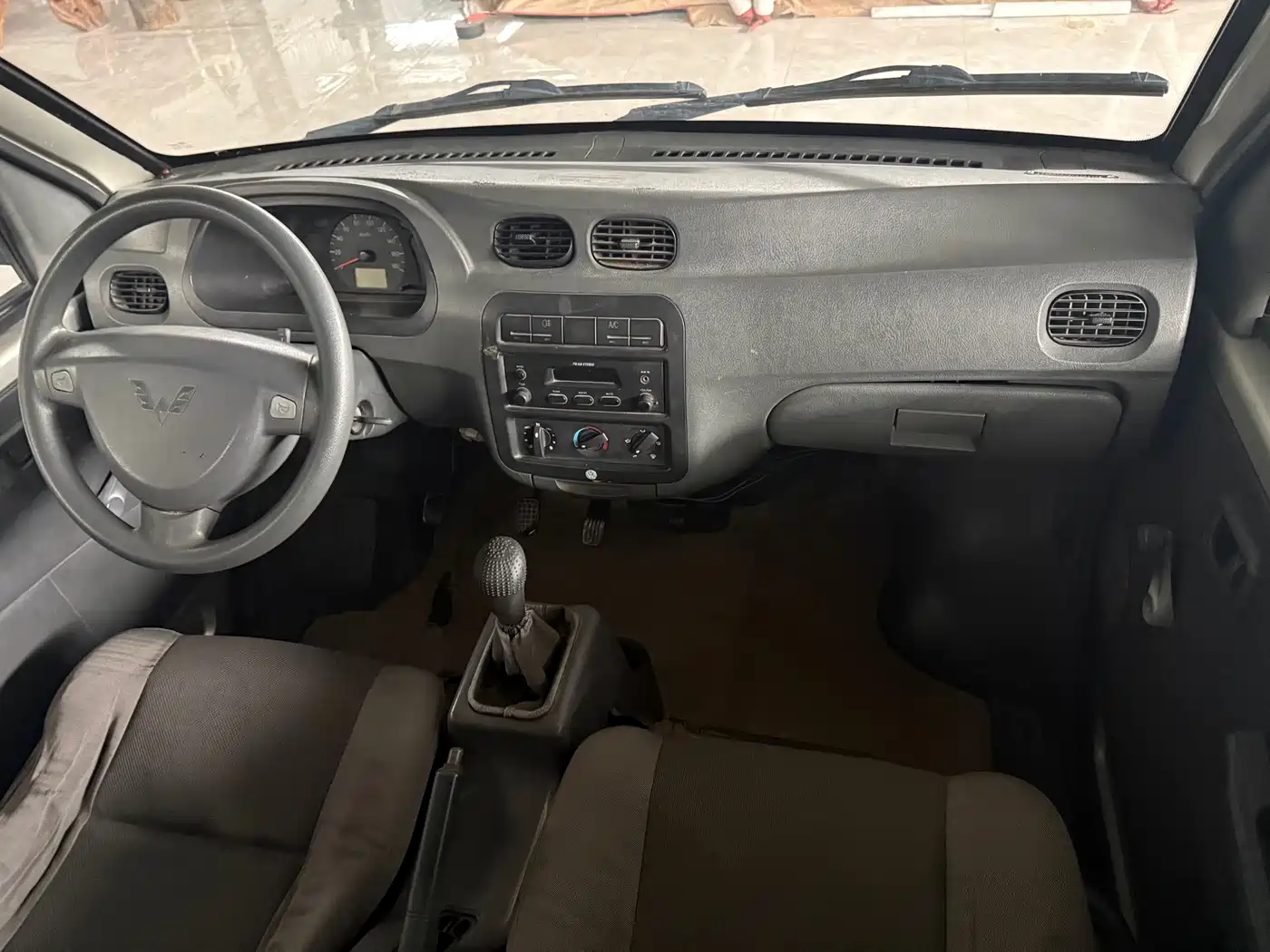 Wuling Motors Wuling Zhiguang 2010 2010 Model 1.0L Basic Type