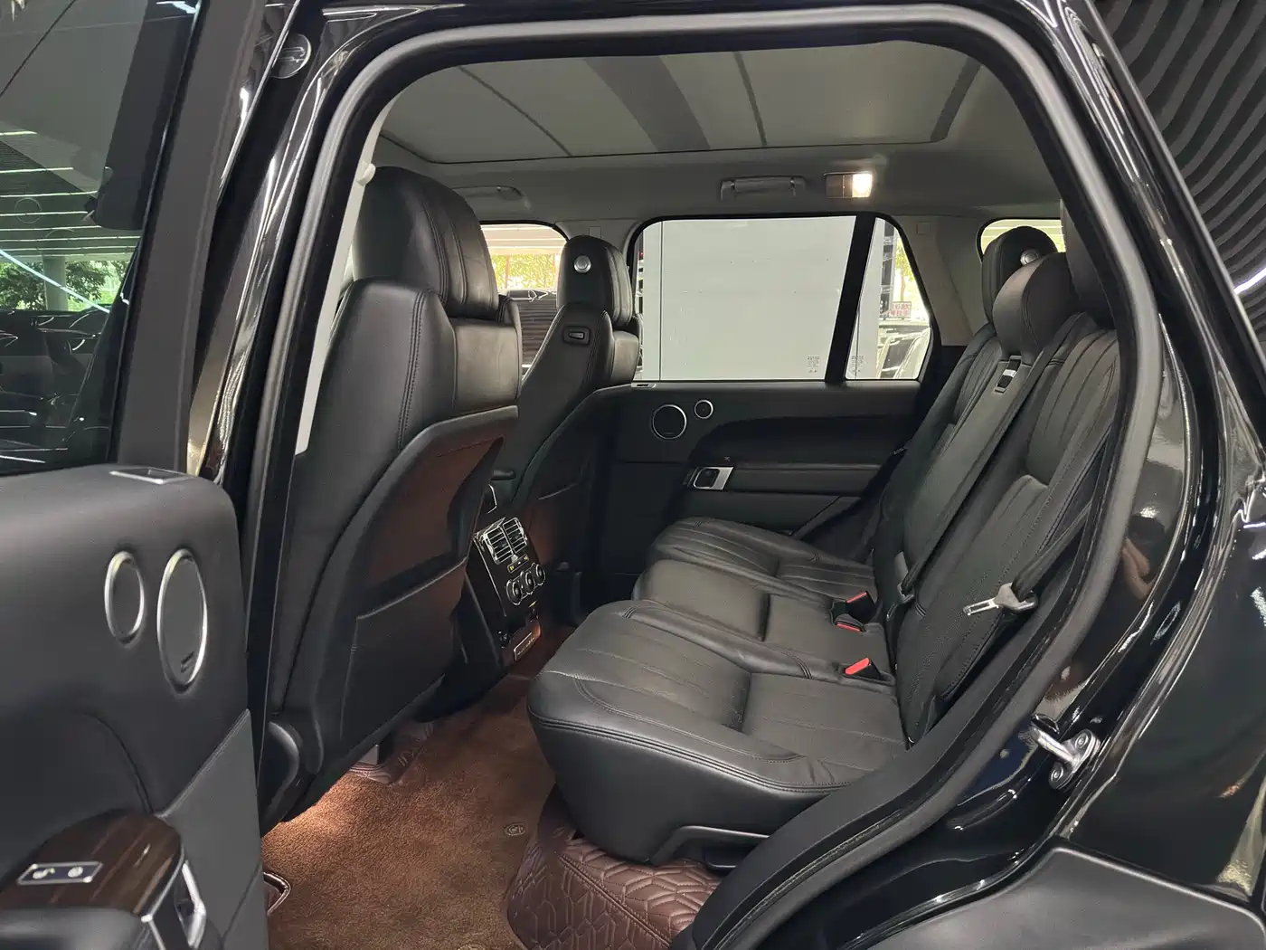 Land Rover Range Rover 2015 3.0 SC V6 Vogue фото 10