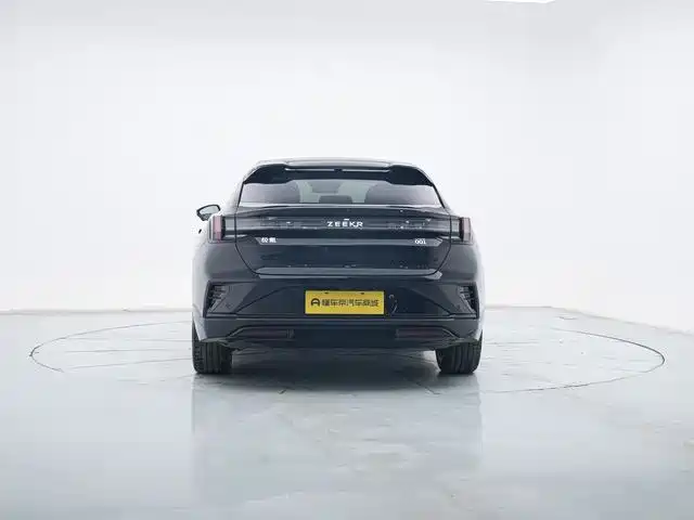 ZEEKR EXTREME KRYPTON 001