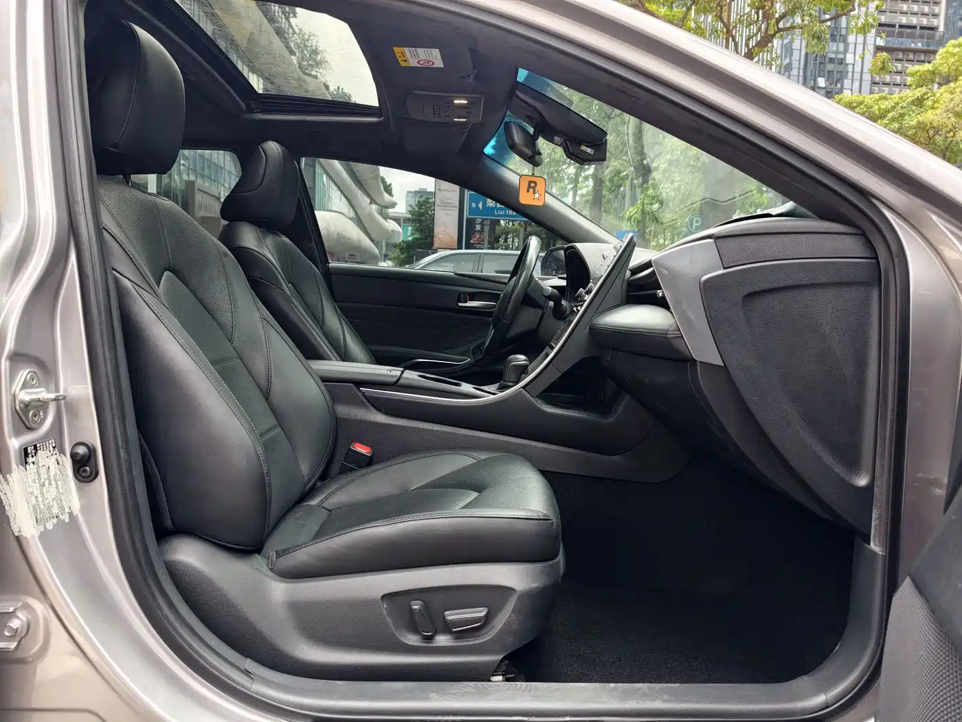 Toyota Avalon 2019 2.0L Luxury Edition (China VI) фото 10