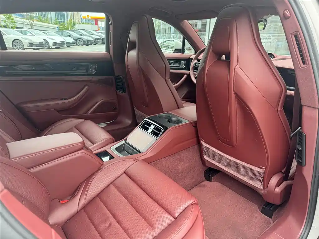 Porsche Panamera 2024 Panamera Executive Long Wheelbase 2.9T фото 16