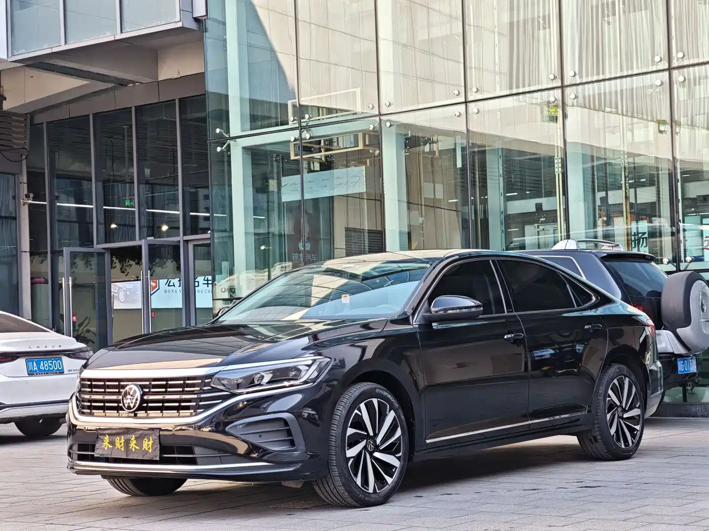 Volkswagen Passat 2025 Outstanding 380TSI Dragon Soaring Edition фото 4
