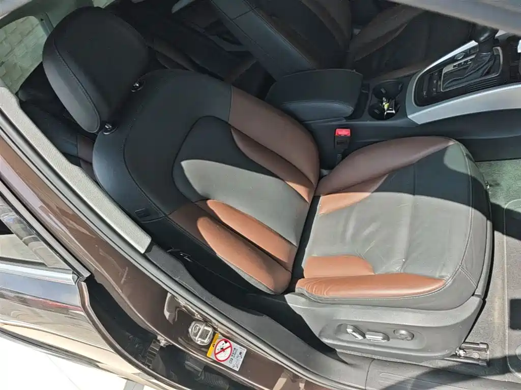 Audi Q5 2017 Plus 40 TFSI Technology фото 25